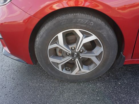 Used 2021 Kia Forte LXS FWD image 27