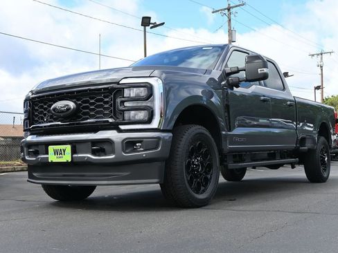New 2026 Ford F350 Lariat w/ Black Appearance Package AWD/4WD image 7