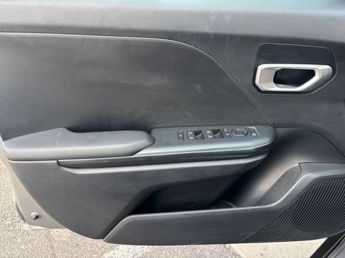 Used 2026 Kia K4 FWD image 18