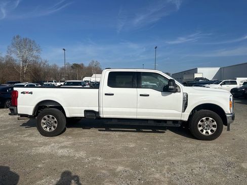 Used 2023 Ford F250 XLT image 6