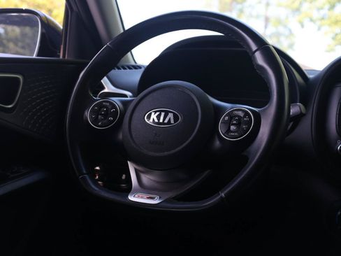 Used 2020 Kia Soul GT-Line w/ GT 2.0L Power Sunroof Package FWD image 8