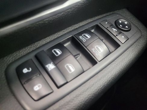 Used 2020 RAM 1500 Big Horn AWD/4WD image 27