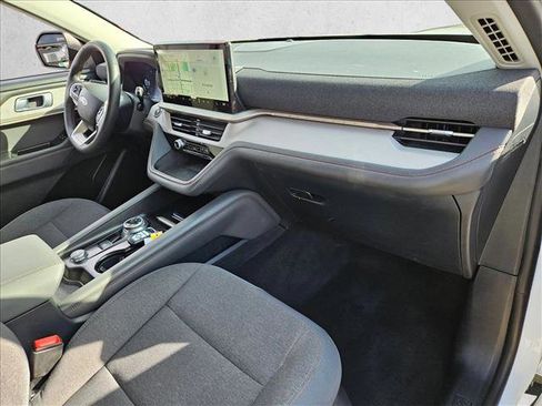 Used 2025 Ford Explorer Active image 20