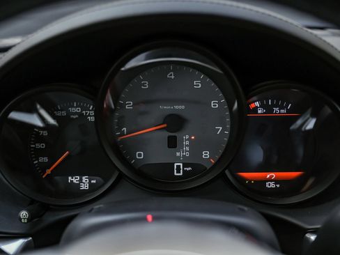Used 2019 Porsche 718 Cayman S RWD image 18