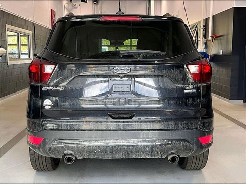 Used 2019 Ford Escape SE image 5