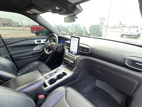 Used 2020 Ford Explorer ST w/ ST Street Pack AWD/4WD image 96