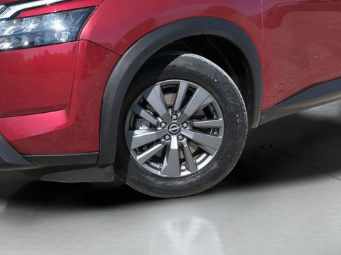 Used 2023 Nissan Pathfinder SV FWD image 38