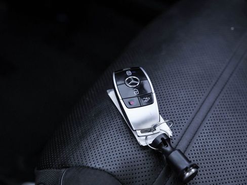 Used 2018 Mercedes-Benz E 43 AMG 4MATIC Sedan image 70