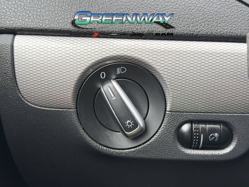 Used 2017 Volkswagen Jetta S FWD image 20
