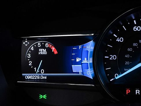 Used 2017 Ford Explorer Limited FWD image 35