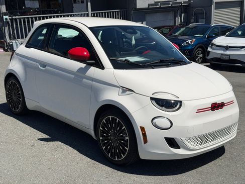 Used 2024 FIAT 500 e (RED) FWD image 3
