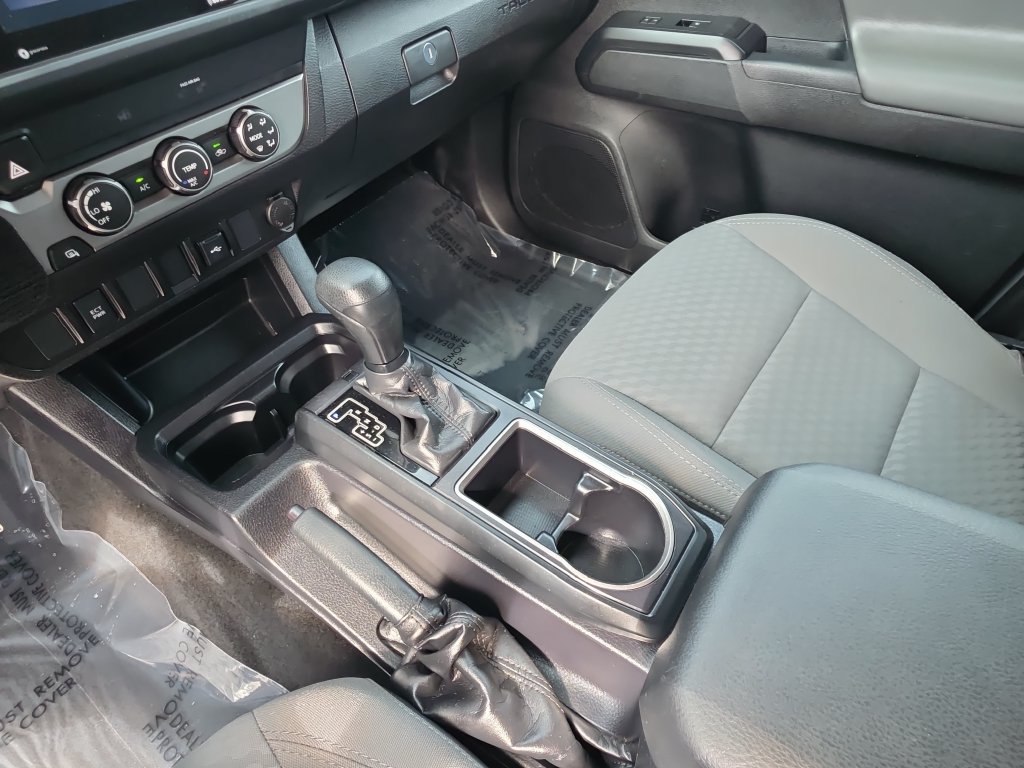Used 2021 Toyota Tacoma SR w/ SR Convenience Package RWD image 22