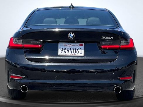 Used 2019 BMW 330i Sedan w/ Convenience Package RWD image 4
