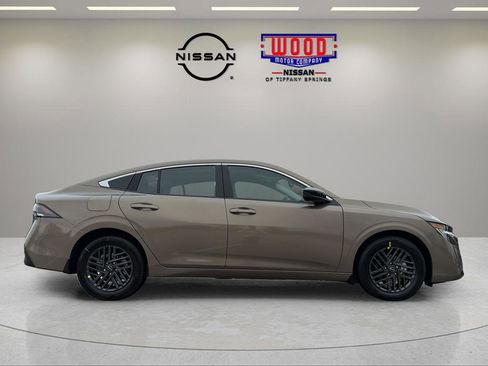 New 2026 Nissan Sentra SV FWD image 2
