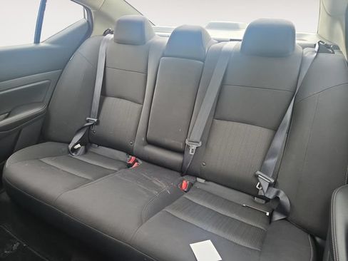 Used 2024 Nissan Altima 2.5 SV FWD image 10