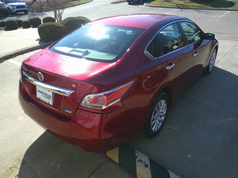 Used 2013 Nissan Altima 2.5 S image 16
