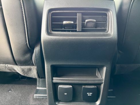 Used 2019 Ford Edge SEL w/ Equipment Group 201A FWD image 19
