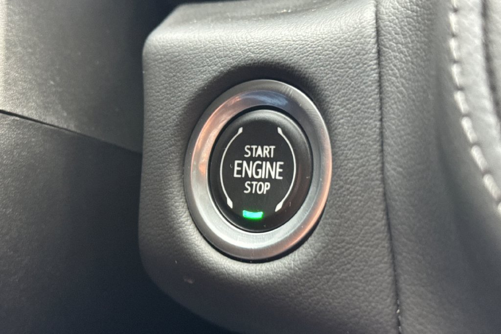 Used 2023 Chevrolet Tahoe Z71 AWD/4WD image 28