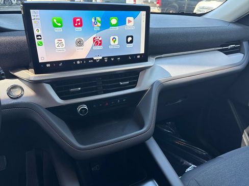 New 2026 Ford Explorer Active AWD/4WD image 15