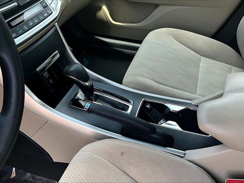 Used 2013 Honda Accord EX image 14