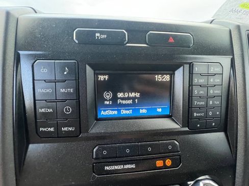 Used 2017 Ford F550 4x4 Crew Cab Super Duty image 16