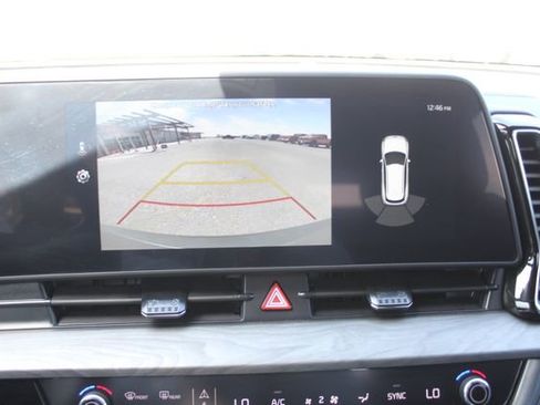 Used 2025 Kia Sportage X-Line AWD/4WD image 31