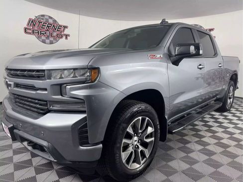 Used 2021 Chevrolet Silverado 1500 RST image 3