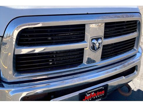 Used 2011 RAM 4500 4x4 Crew Cab w/ ST Decor Group image 29
