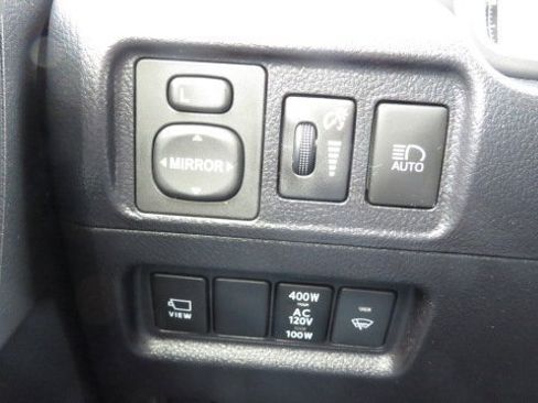 Used 2023 Toyota 4Runner Limited image 28