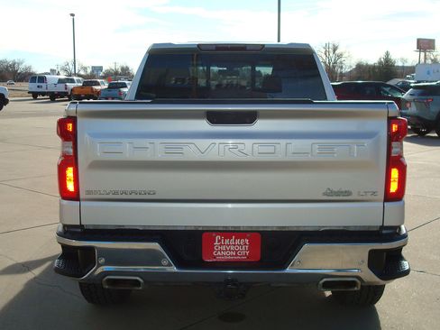 Used 2022 Chevrolet Silverado 1500 LTZ image 5
