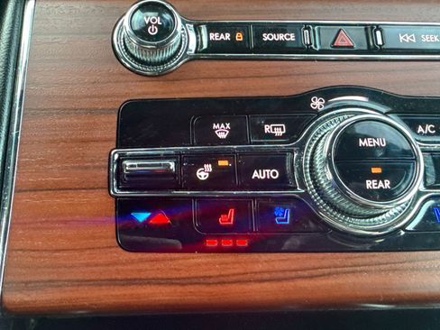 Used 2023 Lincoln Aviator Reserve w/ Equipment Group 201A image 37