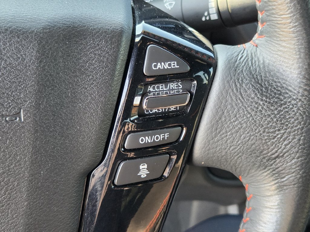Used 2025 Nissan Frontier Pro-X RWD image 22