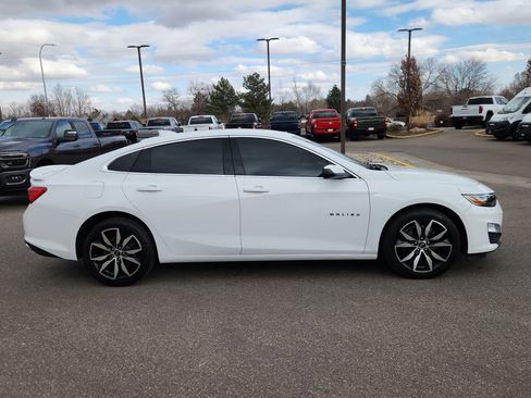 Used 2024 Chevrolet Malibu RS image 2