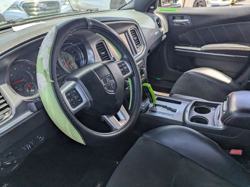 Used 2012 Dodge Charger R/T RWD image 17