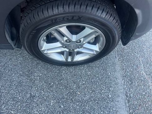 Used 2022 Hyundai Kona SE AWD/4WD image 5