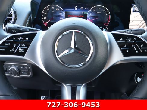 Certified 2024 Mercedes-Benz GLB 250 4MATIC w/ Driver Assistance Package image 25