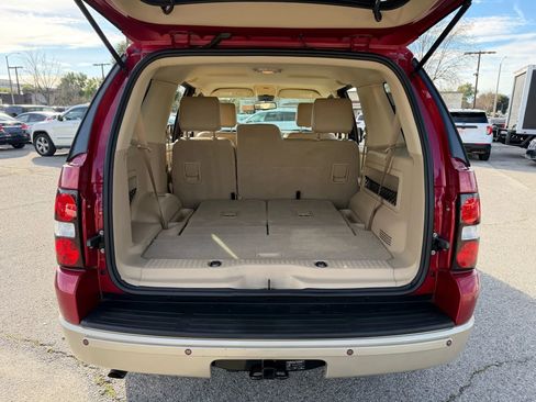 Used 2006 Ford Explorer Eddie Bauer image 21