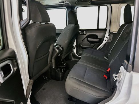 Used 2020 Jeep Wrangler Unlimited Sport S AWD/4WD image 29