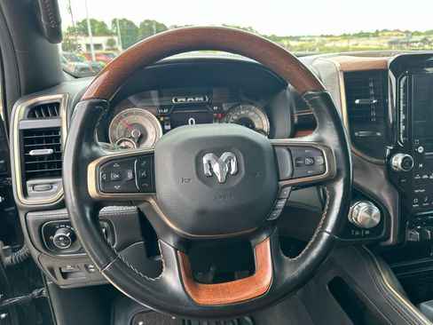 Used 2022 RAM 1500 Limited AWD/4WD image 14