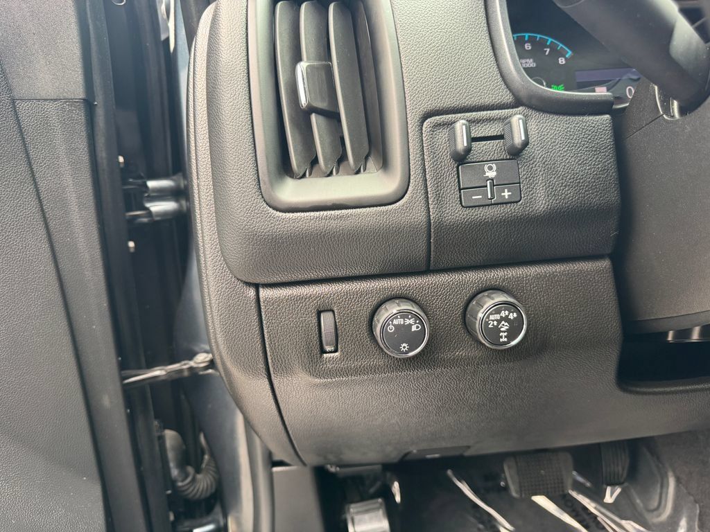 Used 2020 Chevrolet Colorado ZR2 AWD/4WD image 20