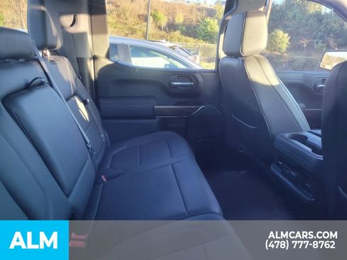 Used 2021 Chevrolet Silverado 1500 LT Trail Boss w/ LT Trail Boss Premium Package image 18