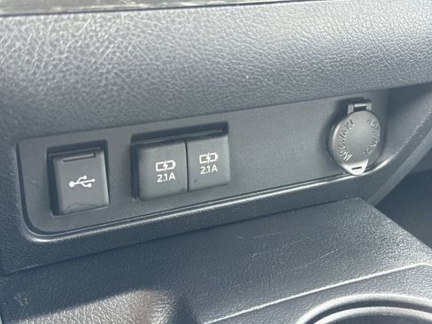 Used 2020 Toyota Sequoia TRD Pro AWD/4WD image 39