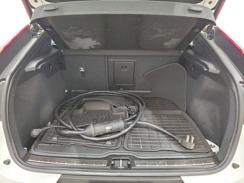 Certified 2023 Volvo C40 P8 Recharge Ultimate image 10