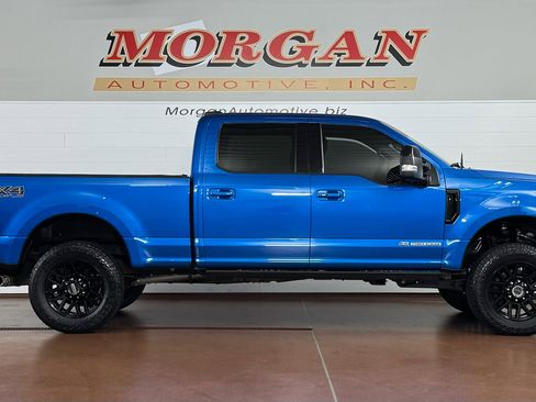 Used 2021 Ford F250 Lariat image 2