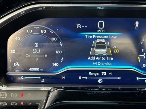 Used 2023 Chevrolet Silverado 1500 RST image 21