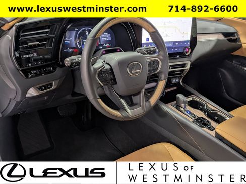 Certified 2025 Lexus RX 350 Premium image 16