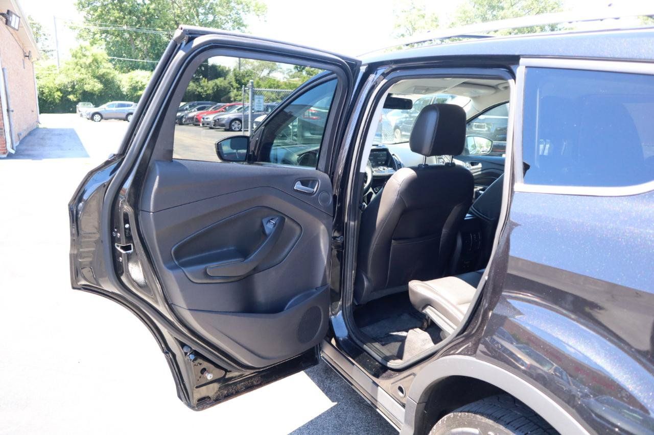 Used 2014 Ford Escape Titanium w/ Equipment Group 401A AWD/4WD image 16