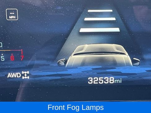 Used 2025 Chevrolet Equinox LT w/ Convenience Package II image 21