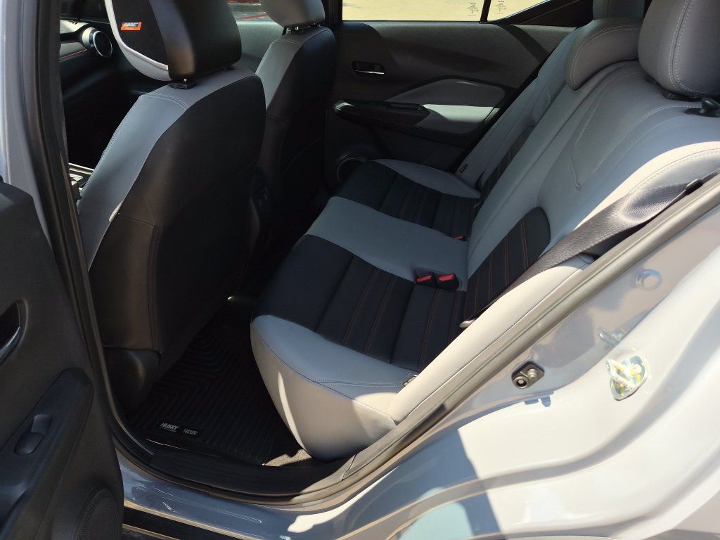 Certified 2023 Nissan Kicks SR w/ SR Premium Package FWD image 9