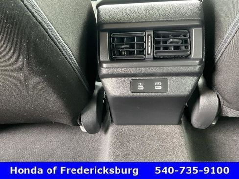 Used 2025 Honda Accord SE image 36